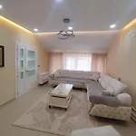 Zafir 公寓 科尔察